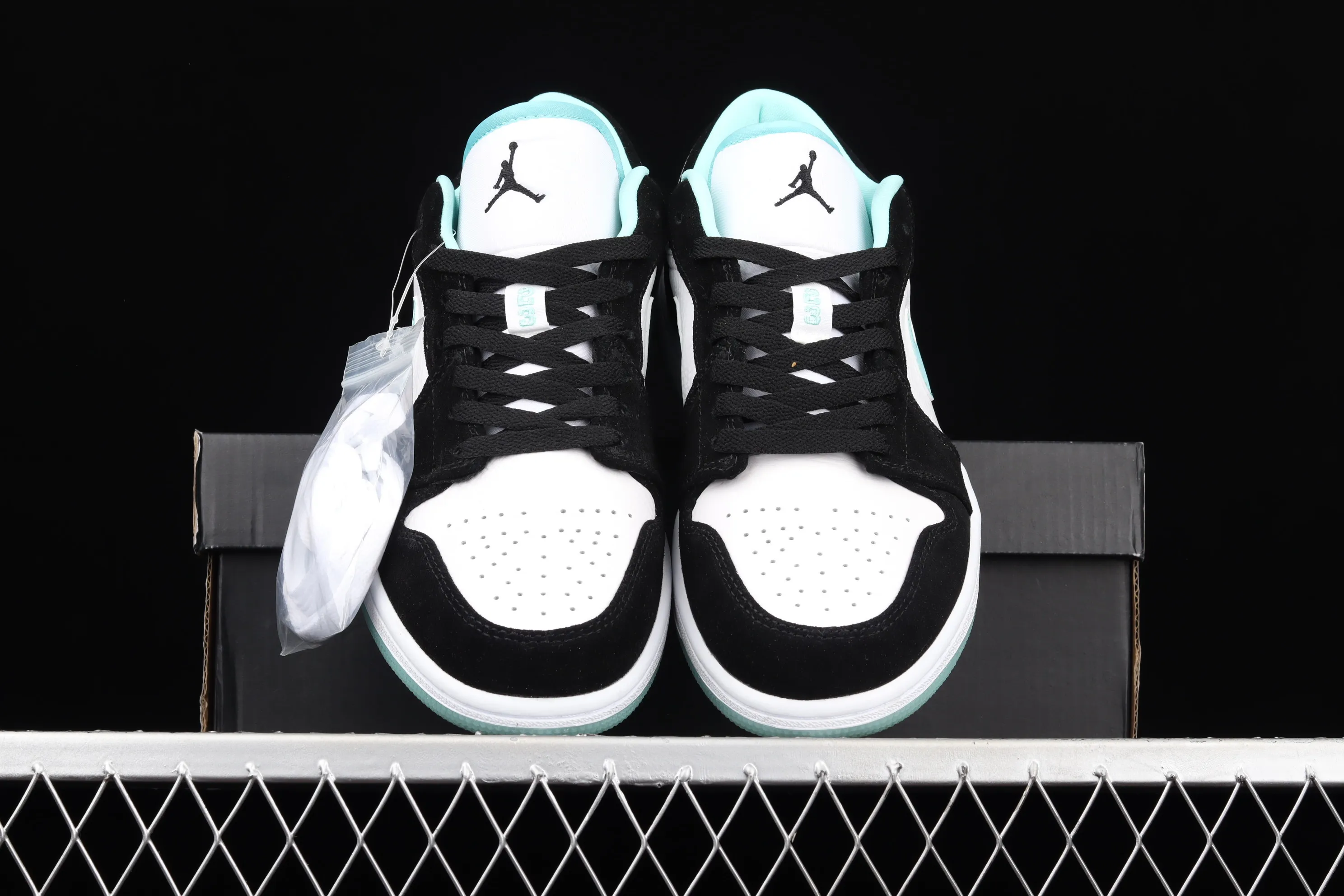 All categories Air Jordan Jordan series basketball shoes Air Jordan 1 Low X version Air Jordan 1 Low AJ1 Joe 1 low-top cultural and leisure sports sneakers CQ9828-131